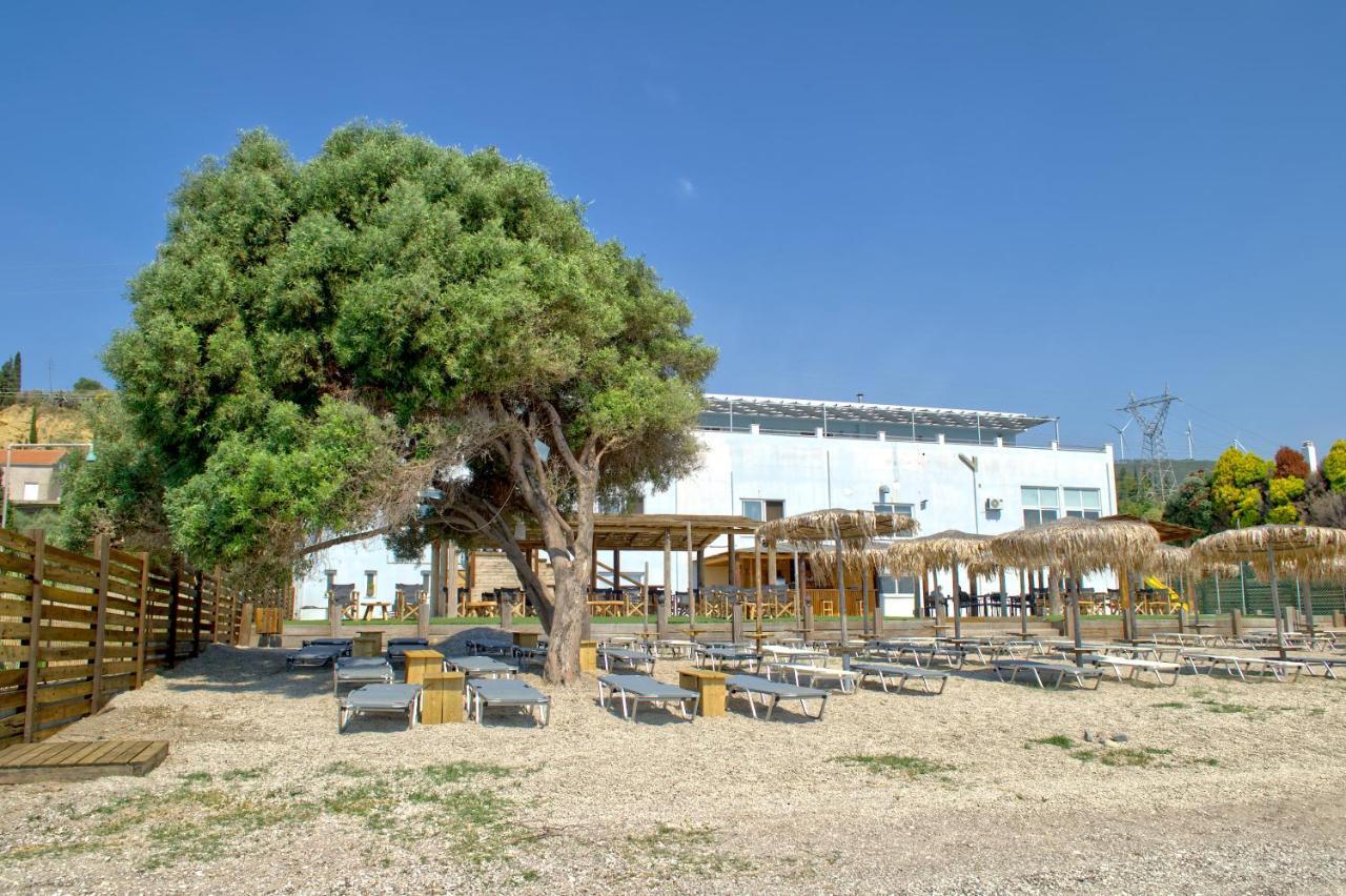 Epipleon Luxury Suites -106- Δωμάτιο 40Τμ Με Βεράντα 45Τμ Μπροστά Στην Θάλασσα 纳弗帕克托斯 外观 照片