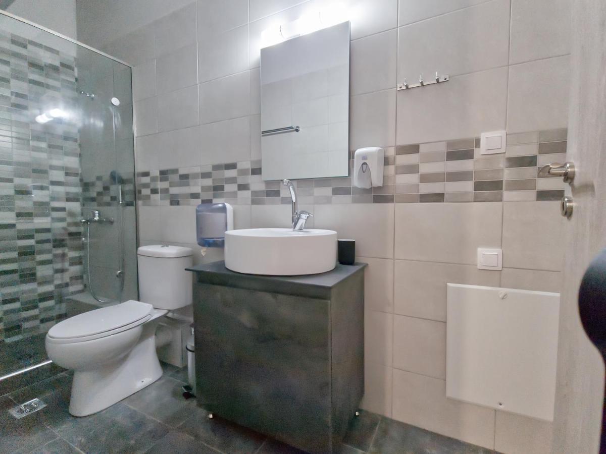 Epipleon Luxury Suites -106- Δωμάτιο 40Τμ Με Βεράντα 45Τμ Μπροστά Στην Θάλασσα 纳弗帕克托斯 外观 照片
